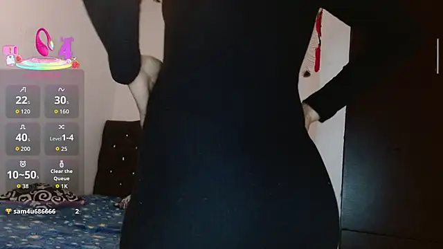 canela-hot34 online show from November 19, 2025, 5:13 pm