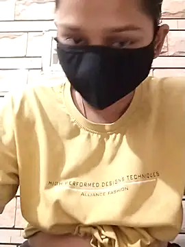 Snapshot of Kashish_18 chatting on November 2, 2025, 5:23 am Kashish 18 online show from November 2, 2025, 5:23 am