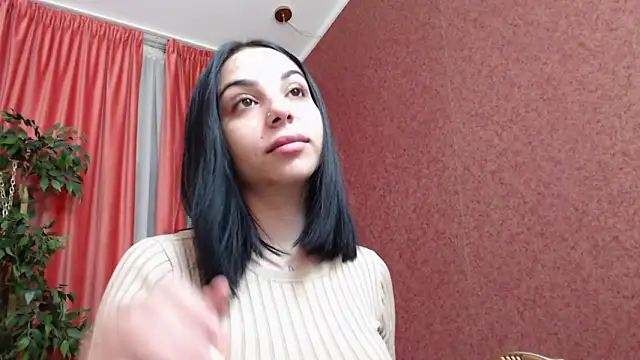 Snapshot of MissJuliax chatting on January 14, 2026, 7:56 am MissJuliax online show from January 14, 2026, 7:56 am