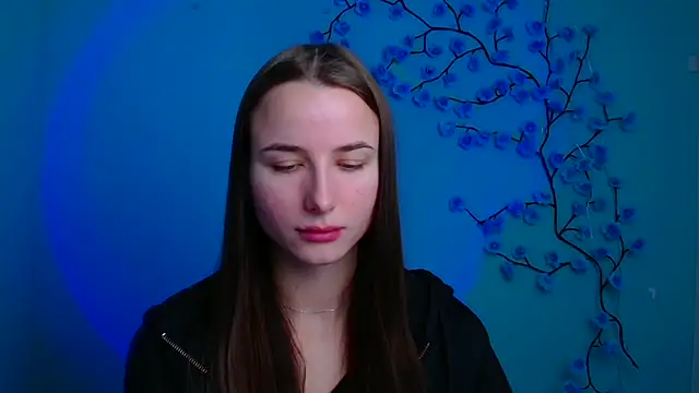 Eva Janee online show from January 9, 2026, 6:31 am