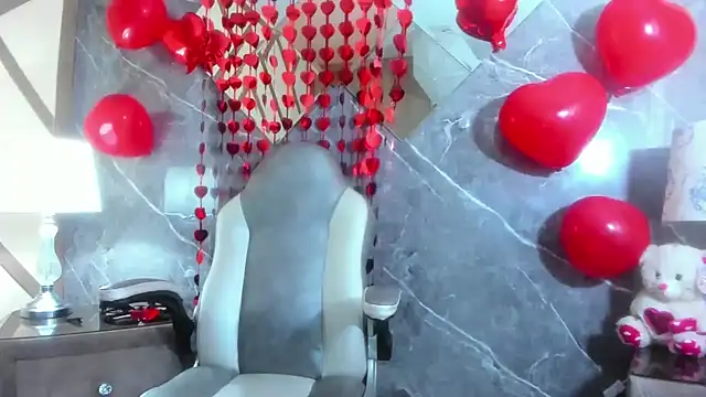 Snapshot of FernandaClar chatting on February 14, 2026, 3:12 pm FernandaClar online show from February 14, 2026, 3:12 pm