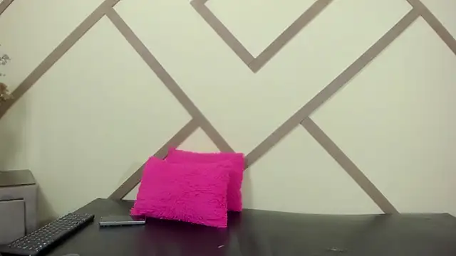 FernandaClar online show from January 8, 2026, 7:20 pm