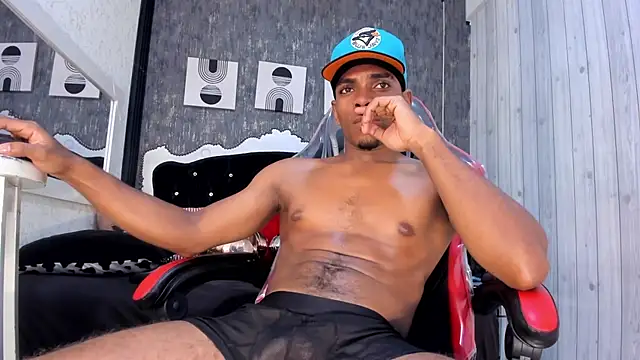 Snapshot of Jack_Muscles69_ chatting on February 21, 2025, 1:11 am Jack Muscles69  online show from February 21, 2025, 1:11 am