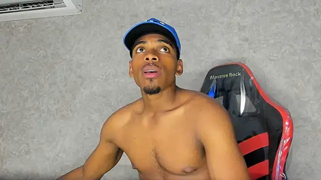 Snapshot of Jack_Muscles69_ chatting on October 31, 2025, 8:38 pm Jack Muscles69  online show from October 31, 2025, 8:38 pm