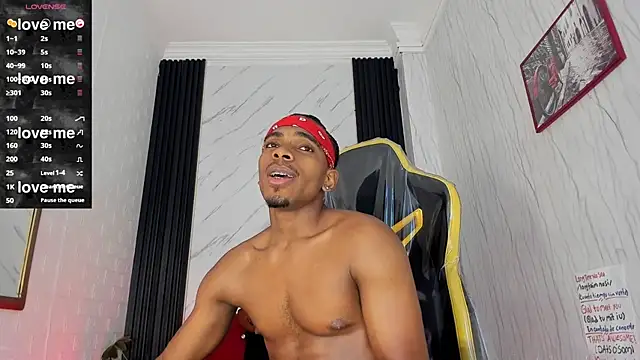 Snapshot of Jack_Muscles69_ chatting on March 11, 2025, 6:30 am Jack Muscles69  online show from March 11, 2025, 6:30 am