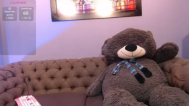 Snapshot of EvaaLovia1 chatting on February 28, 2025, 1:25 pm EvaaLovia1 online show from February 28, 2025, 1:25 pm