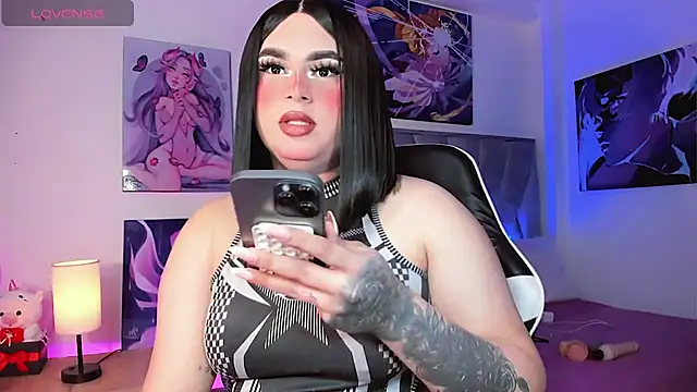 Snapshot of alexia_mattel chatting on April 16, 2026, 2:18 pm alexia mattel online show from April 16, 2026, 2:18 pm