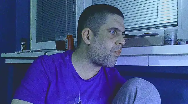 Snapshot of YouWantMe666 chatting on February 25, 2025, 10:20 pm YouWantMe666 online show from February 25, 2025, 10:20 pm