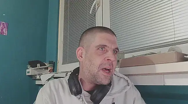 Snapshot of YouWantMe666 chatting on February 13, 2025, 11:47 pm YouWantMe666 online show from February 13, 2025, 11:47 pm