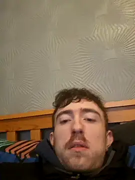 Snapshot of hornyfun23 chatting on February 15, 2026, 1:21 pm hornyfun23 online show from February 15, 2026, 1:21 pm