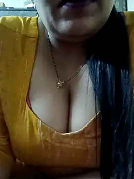 Snapshot of sneha_rose chatting on January 16, 2025, 4:18 pm sneha rose online show from January 16, 2025, 4:18 pm