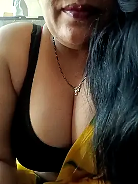 Snapshot of sneha_rose chatting on January 23, 2025, 5:45 am sneha rose online show from January 23, 2025, 5:45 am