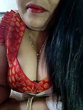 sneha rose online show from December 5, 2025, 4:00 am