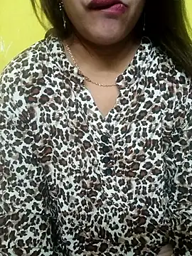 Sexyranibhabhi online show from May 12, 2026, 4:13 pm