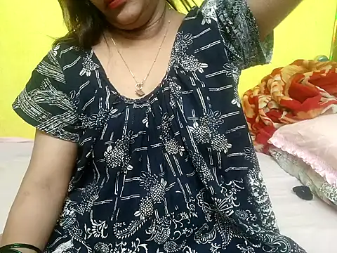 Sexyranibhabhi online show from December 2, 2025, 4:14 am