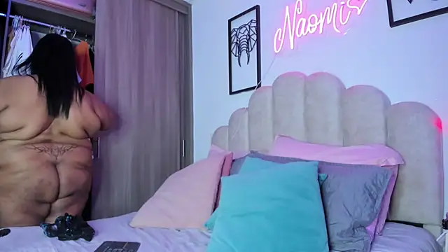 NaomiAsha online show from May 22, 2026, 12:25 pm