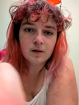 LadyRochester online show from November 1, 2025, 2:33 pm