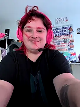 Snapshot of LadyRochester chatting on May 1, 2026, 3:17 pm LadyRochester online show from May 1, 2026, 3:17 pm