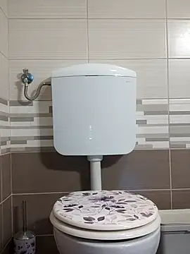 Snapshot of Dark_Angel_22 chatting on January 19, 2026, 5:11 am Dark Angel 22 online show from January 19, 2026, 5:11 am