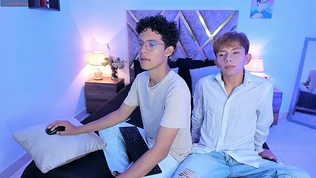 Snapshot of nickolas_moon chatting on November 10, 2025, 10:26 pm nickolas moon online show from November 10, 2025, 10:26 pm