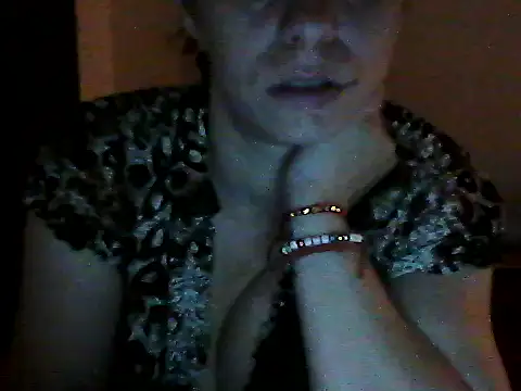 SweetAdela92 online show from October 24, 2025, 7:02 pm