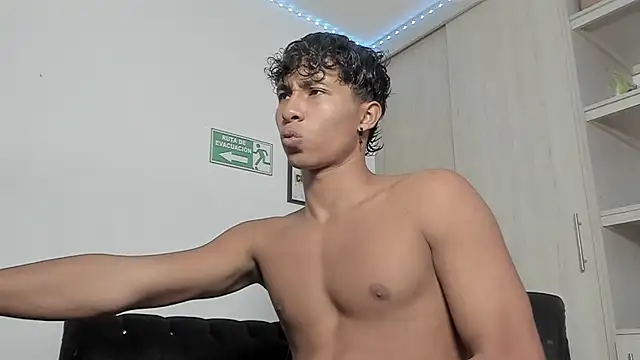 Snapshot of _diegsz_ chatting on January 16, 2025, 11:48 am diegsz online show from January 16, 2025, 11:48 am