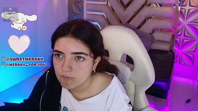 Snapshot of meraki_fraise chatting on February 2, 2026, 3:49 am meraki fraise online show from February 2, 2026, 3:49 am