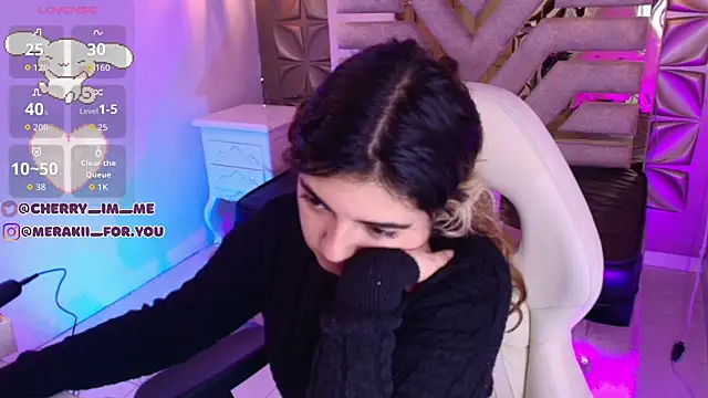 Snapshot of meraki_fraise chatting on December 3, 2025, 7:46 pm meraki fraise online show from December 3, 2025, 7:46 pm