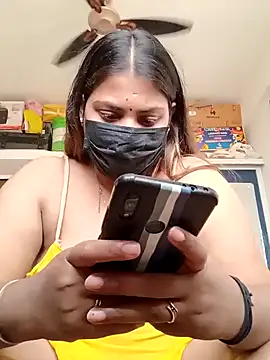 Hotmilfxox online show from January 25, 2025, 8:10 am