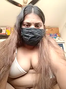 Hotmilfxox online show from January 26, 2025, 8:36 am