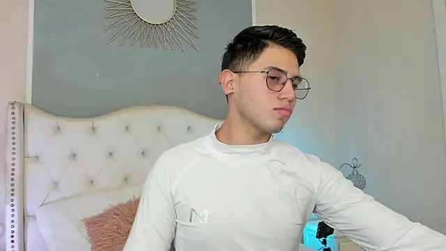 Brandonn Millerr online show from January 22, 2025, 8:17 pm