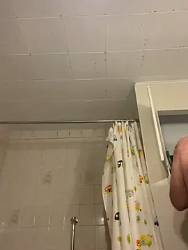 Frenchpoo online show from March 2, 2026, 12:00 am