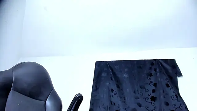 Snapshot of brant_garciabbc chatting on January 30, 2025, 4:55 pm brant garciabbc online show from January 30, 2025, 4:55 pm