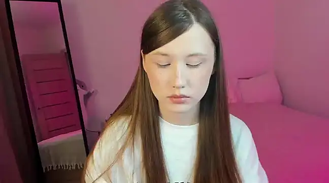 Snapshot of Stella_Sunny chatting on February 26, 2025, 6:48 pm Stella Sunny online show from February 26, 2025, 6:48 pm