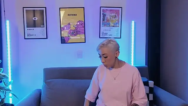 Snapshot of jane_hart_ chatting on February 13, 2026, 12:32 am jane hart online show from February 13, 2026, 12:32 am