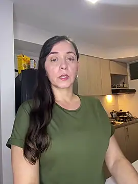 Snapshot of natalie_cowens chatting on March 25, 2026, 1:28 am natalie cowens online show from March 25, 2026, 1:28 am