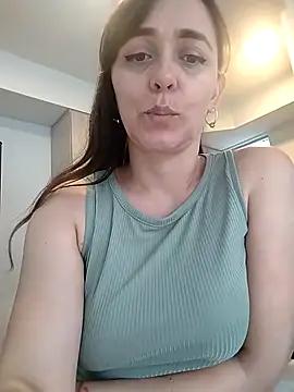 natalie cowens online show from February 25, 2025, 9:48 pm