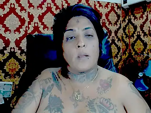 Indiancatz2 online show from February 15, 2026, 4:46 am