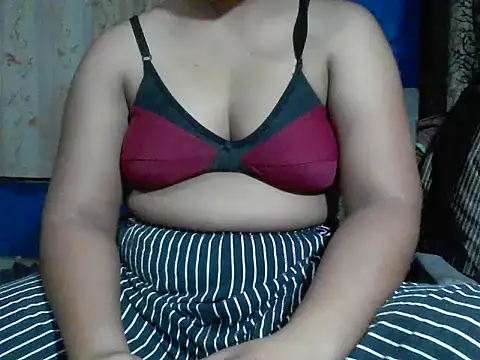 Snapshot of CAFE134_768 chatting on September 25, 2025, 7:03 am CAFE134 768 online show from September 25, 2025, 7:03 am