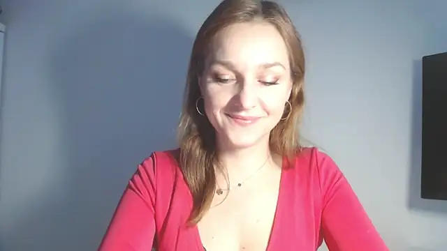 Snapshot of AliciaDesire chatting on February 13, 2026, 6:57 am AliciaDesire online show from February 13, 2026, 6:57 am