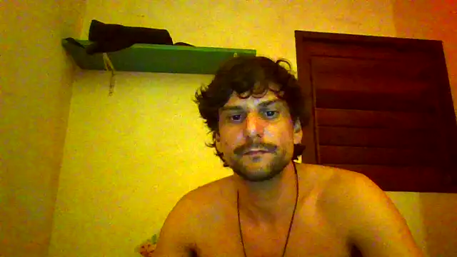 Snapshot of couplemilk chatting on June 8, 2026, 1:28 am couplemilk online show from June 8, 2026, 1:28 am