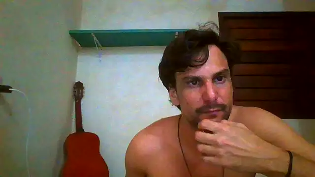 Snapshot of couplemilk chatting on July 12, 2026, 8:42 pm couplemilk online show from July 12, 2026, 8:42 pm