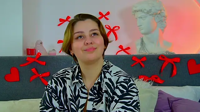 MaryMurray online show from March 3, 2025, 6:24 pm