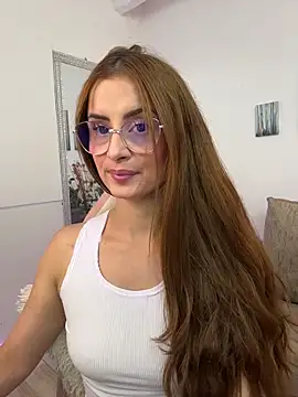 Snapshot of MiaaLoren chatting on April 14, 2026, 6:13 pm MiaaLoren online show from April 14, 2026, 6:13 pm