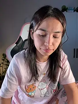 Snapshot of Adriennesexxx chatting on March 22, 2026, 5:47 pm Adriennesexxx online show from March 22, 2026, 5:47 pm