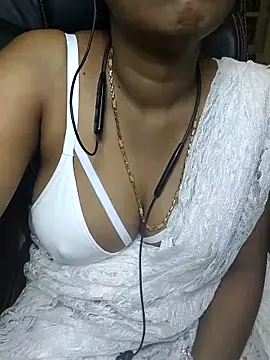 Snapshot of Anjali_cute-Pondati chatting on April 6, 2026, 12:50 am Anjali cute-Pondati online show from April 6, 2026, 12:50 am