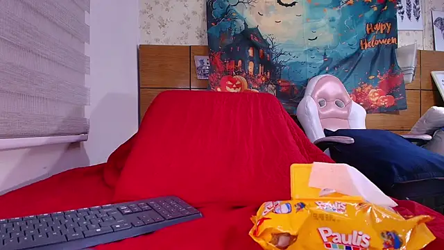 nata luna online show from October 11, 2025, 7:15 pm