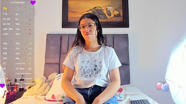 Snapshot of Vahiolet_smith chatting on March 11, 2026, 3:22 am Vahiolet smith online show from March 11, 2026, 3:22 am