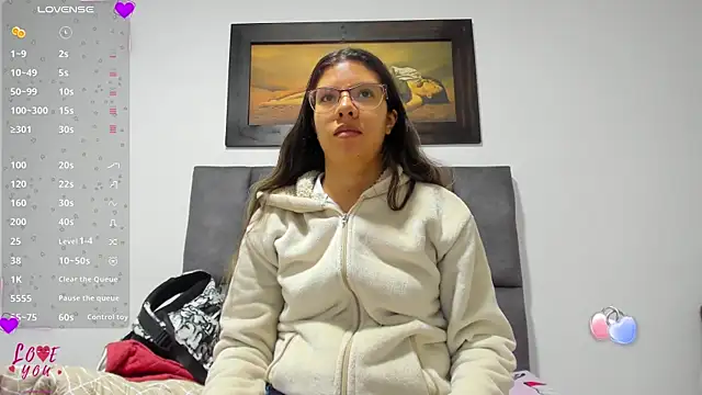 Snapshot of Vahiolet_smith chatting on April 11, 2026, 3:25 am Vahiolet smith online show from April 11, 2026, 3:25 am