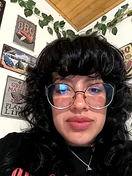 Snapshot of Fun_Everywhere chatting on November 5, 2025, 8:56 pm Fun Everywhere online show from November 5, 2025, 8:56 pm